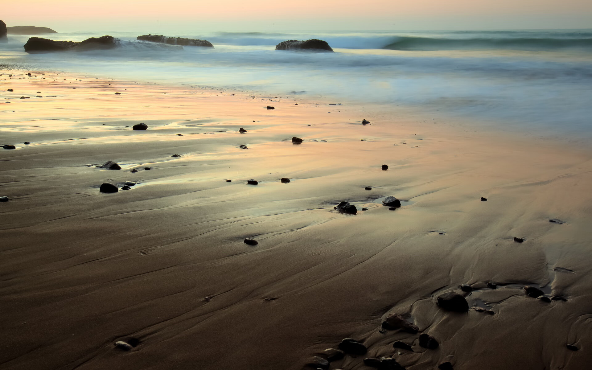 随机热那亚主场艰难取胜，重回中游位置，热那亚球队图片