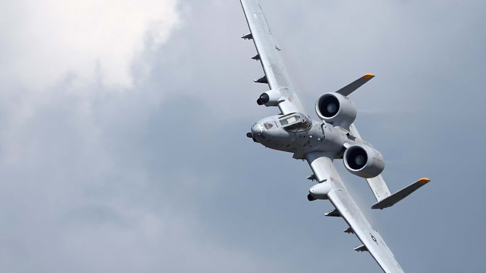 九游娱乐APP-临场战术调整是否影响比赛走势，临场型选手